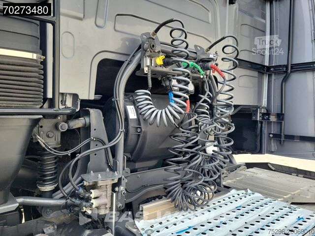 Standaard trekker Volvo FH16 750 4X2 NL-Truck APK 08-2026! XL 2x Tanks ...