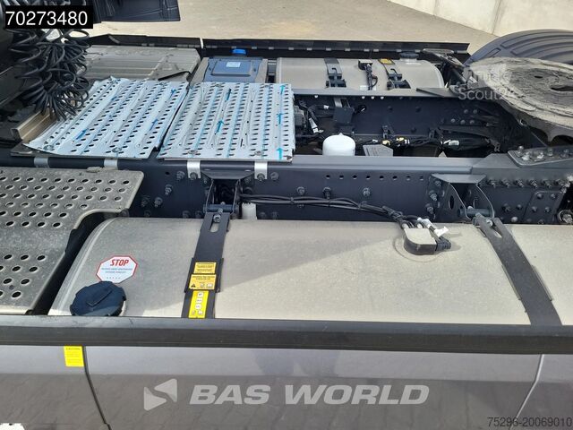 Standaard trekker Volvo FH16 750 4X2 NL-Truck APK 08-2026! XL 2x Tanks ...