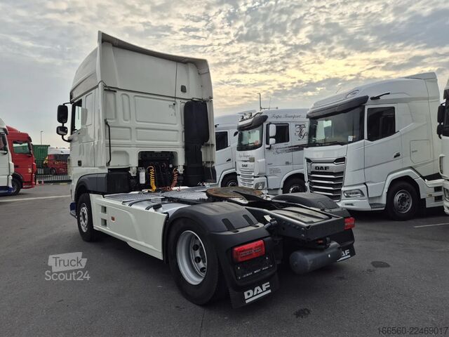 Standaard trekker DAF XF 480 FT SUPER SPACE CAB ZF INTARDER