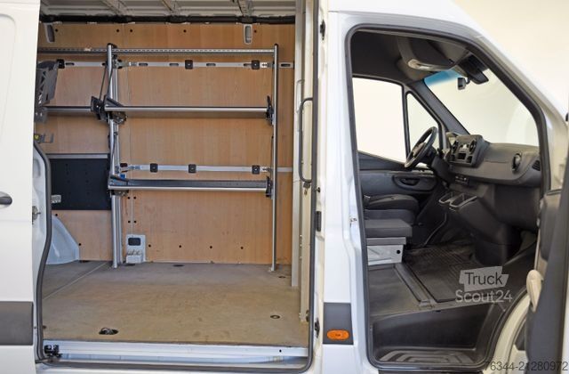 Panel van MERCEDES-BENZ eSprinter 312 MR Ka Klima Kamera Regale #76T057