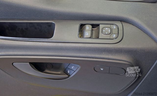 Panel van MERCEDES-BENZ eSprinter 312 MR Ka Klima Kamera Regale #76T057