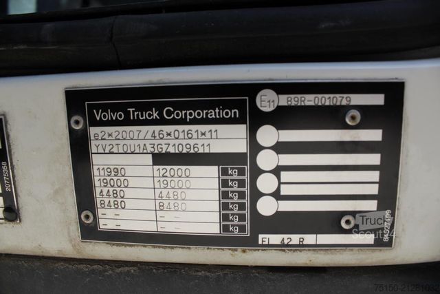 LKW mit Pritsche & Plane VOLVO FL 210 4x2 BL - Nr.: 611