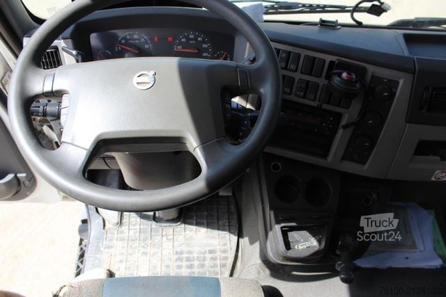 LKW mit Pritsche & Plane VOLVO FL 210 4x2 BL - Nr.: 611