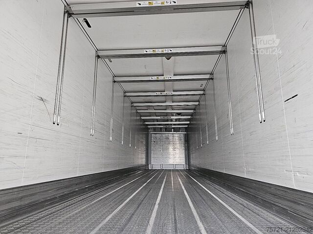 Transporte refrigerado/congelado SCHMITZ SKO 24