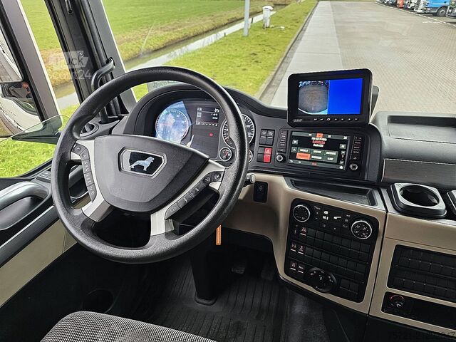 Estándar-SZM M.A.N. 18.420 TGX