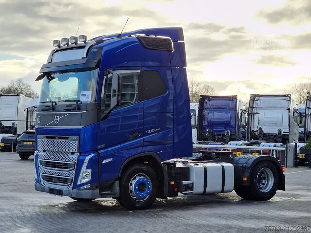 Estándar-SZM Volvo FH 13.500 Globetrotter 4x2 - I Parkcool - Full ...