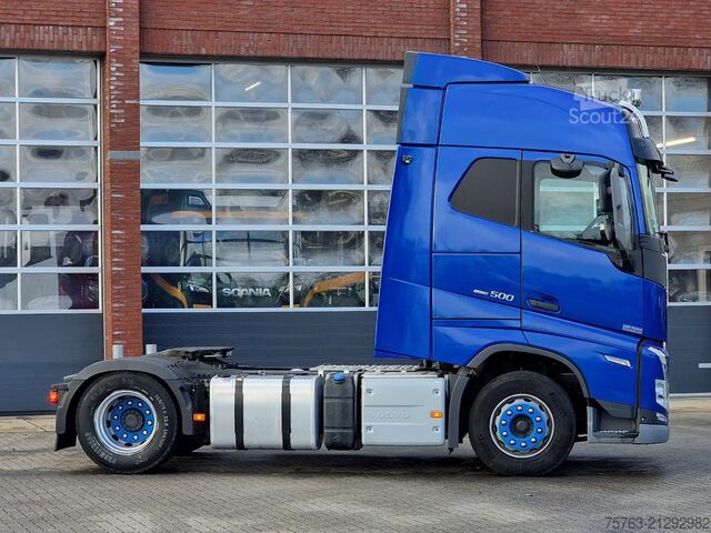 Estándar-SZM Volvo FH 13.500 Globetrotter 4x2 - I Parkcool - Full ...