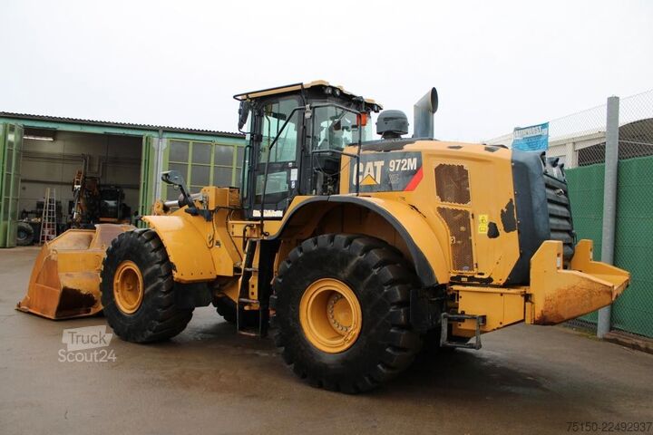 Pala gommata CATERPILLAR 972MXE - Nr.: 373