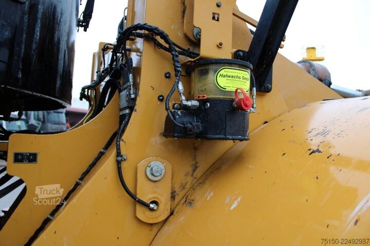 Pala gommata CATERPILLAR 972MXE - Nr.: 373