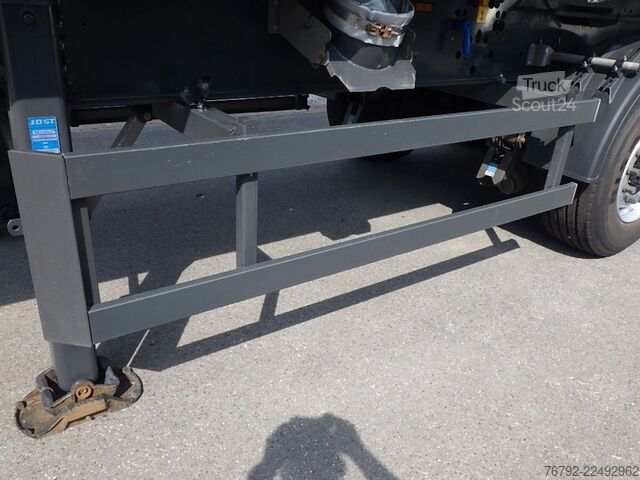 Polpriklopnik kiper SCHMITZ CARGOBULL SKI 24 Kippmulde 50 m³/Kombitüren/Lift/Rollplane