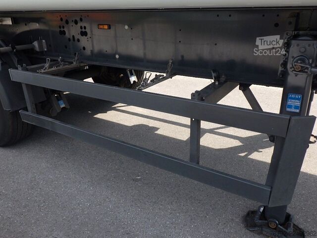 Polpriklopnik kiper SCHMITZ CARGOBULL SKI 24 Kippmulde 50 m³/Kombitüren/Lift/Rollplane