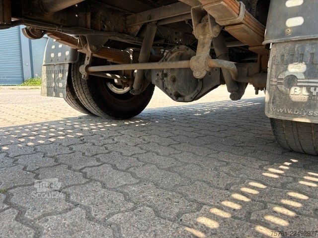 Furgon samochodowy do przewozu aut IVECO 65C17 Fzg Transporter 3 Liter Motor