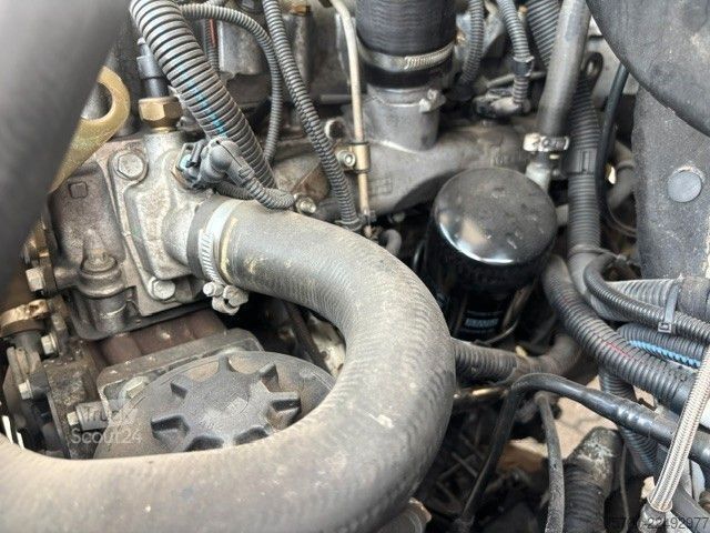 Furgon samochodowy do przewozu aut IVECO 65C17 Fzg Transporter 3 Liter Motor
