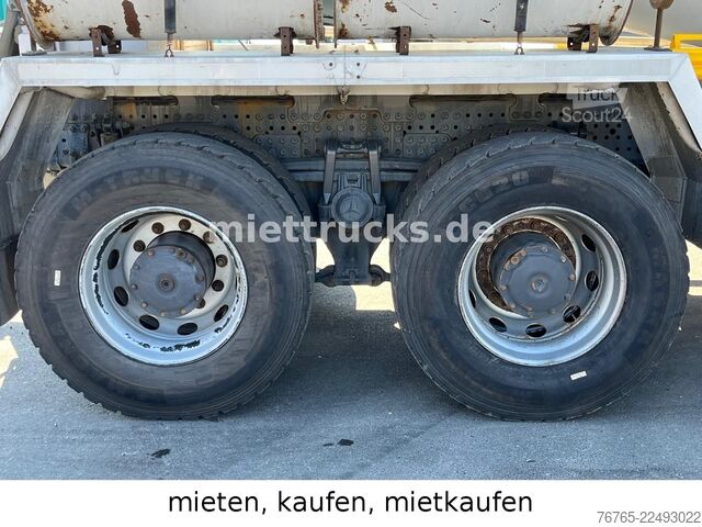 Betonszállító teherautó MERCEDES-BENZ 3540B 8x4 Putzmeister 10cbm/big axle