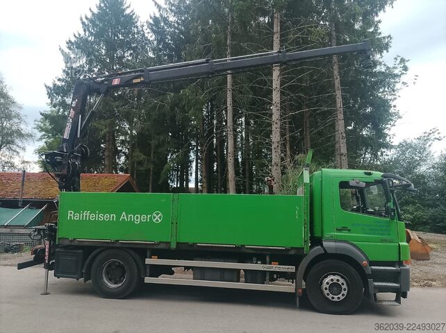Teherautóra szerelt daru MERCEDES-BENZ Axor 1833L PRITSCHE KRAN HIAB 095 EH SEHR GEPFLE