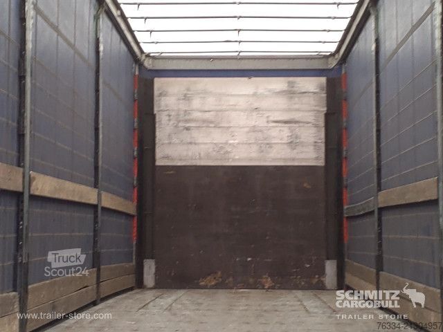 Semi-remorque bâchée Schmitz Cargobull Semitrailer Curtainsider Standard