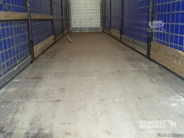 Semi-remorque bâchée Schmitz Cargobull Semitrailer Curtainsider Standard