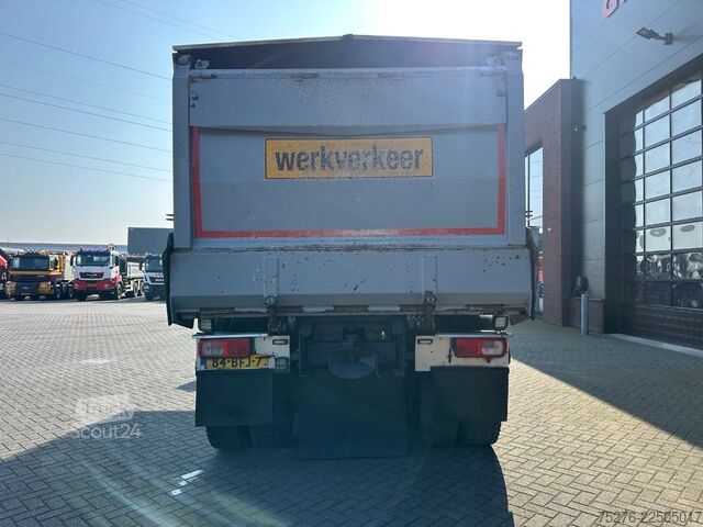 Kipper Ginaf X6 5250 CSE 10x4 Hyva kipper 28 m3 Euro 6