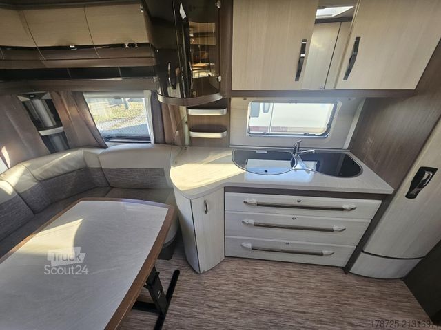 Caravan HOBBY Prestige 720 UKFe