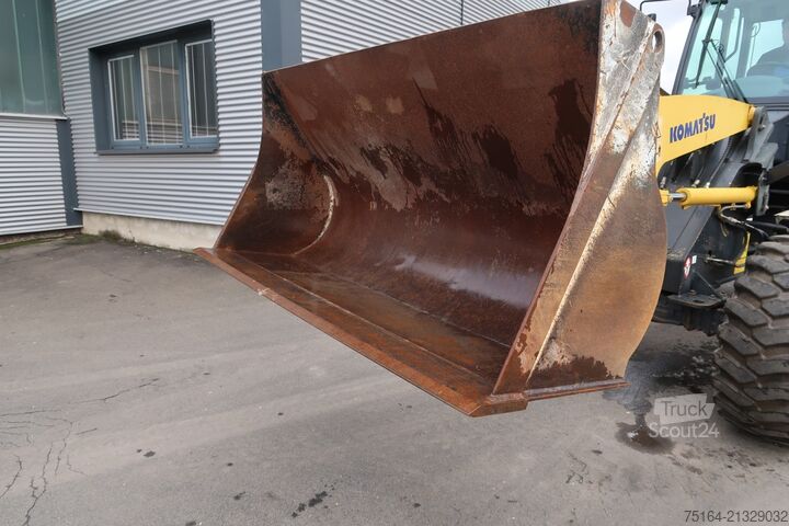 Læssemaskine Komatsu WA 100 M-6