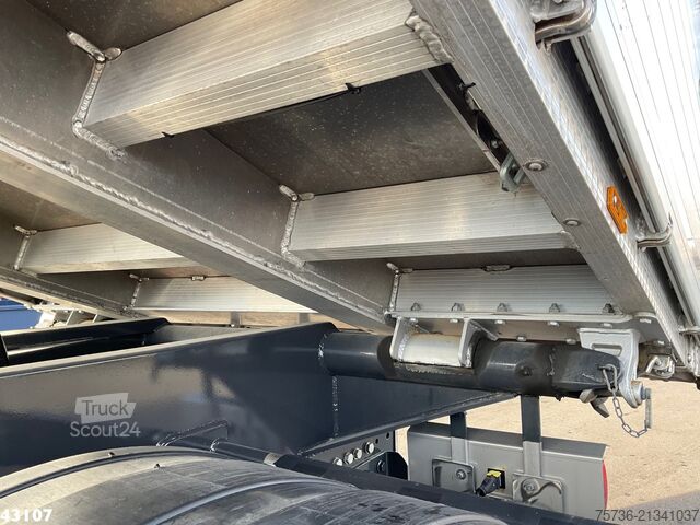 3-sānu pašizgāzējs DAF FAG CF 370 Euro 6 Just 19.087 km!