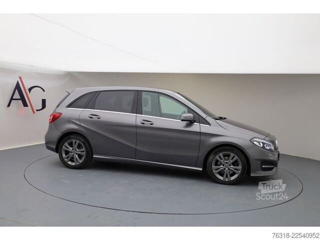 Minibus Mercedes-Benz B 220 d Urban+LED+AHK+Cam.+Navi+AUT+Keyl+PTS+SHZ