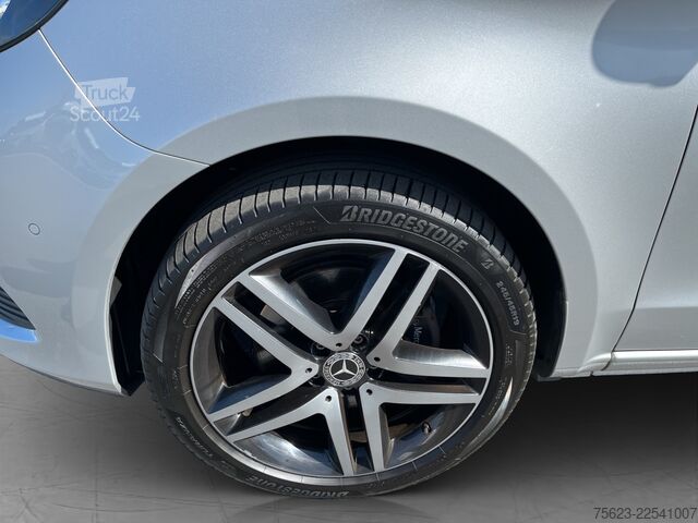 Minibusz Mercedes-Benz V 250 d 4MATIC EDITION XL Standh. AHK Comand Kamera