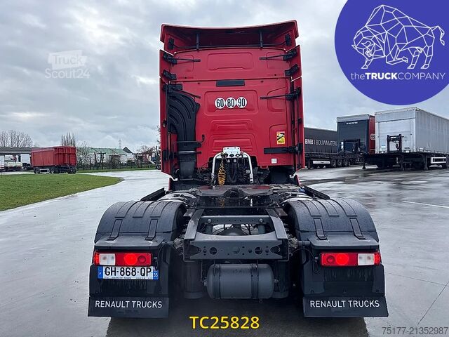 Padrão-SZM Renault T 520