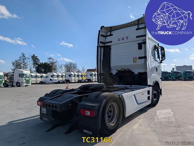 Standaard-SZM Iveco S-Way 510