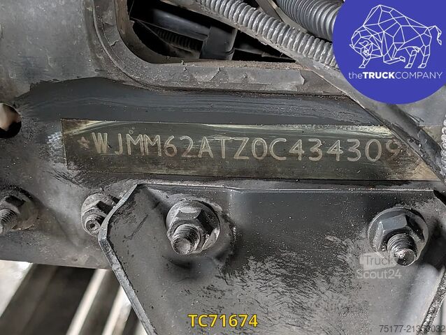 Standaard-SZM Iveco S-Way 460