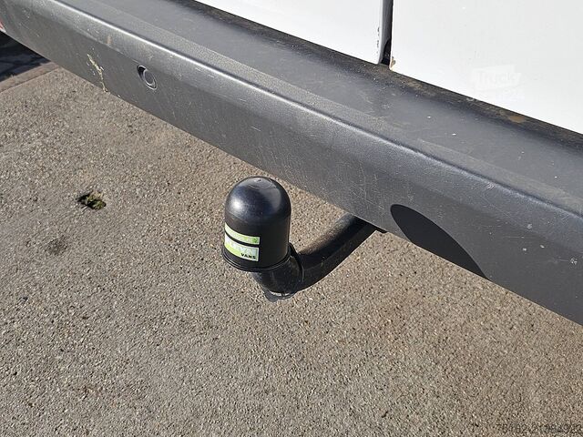  MERCEDES-BENZ VITO 116 Hondenvervoer E6