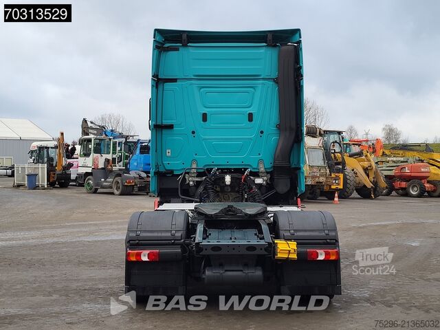 Standard-SZM Mercedes Actros 1845 4X2 Bigspace Retarder ACC 2x Tank