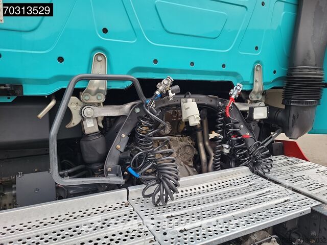 Standard-SZM Mercedes Actros 1845 4X2 Bigspace Retarder ACC 2x Tank