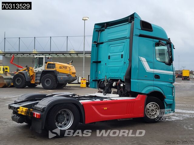 Standard-SZM Mercedes Actros 1845 4X2 Bigspace Retarder ACC 2x Tank