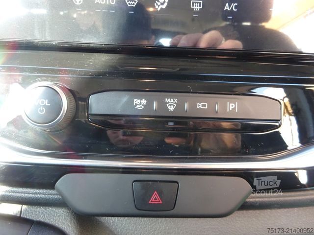 Microbuz FORD Transit Kombi Trend L3H2 Bi-Xenon AHK Stndhz Nav