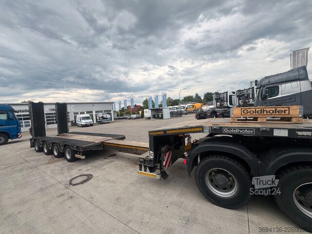 Alacsony rakfelületű félpótkocsi GOLDHOFER STZ-MPA-4-55/80 A 12 t Achsen 1500 mm  Sattelhöh
