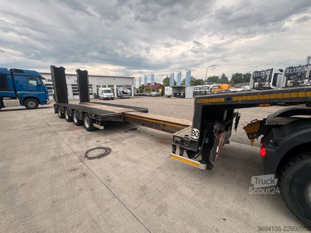 Alacsony rakfelületű félpótkocsi GOLDHOFER STZ-MPA-4-55/80 A 12 t Achsen 1500 mm  Sattelhöh