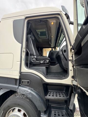 Standardni tegljač IVECO Stralis 460/Retarder/Klima/Kamera/Tüv-neu