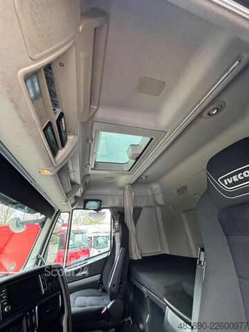 Standardni tegljač IVECO Stralis 460/Retarder/Klima/Kamera/Tüv-neu