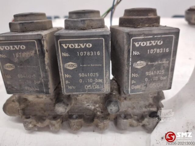 Oro džiovintuvas Volvo Occ set 3 magneetventielen Volvo FM 1078316