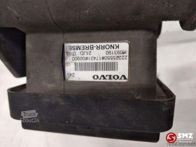 Sistema pneumatico Volvo Occ EBS modulator Euro 6 22225550 K093190