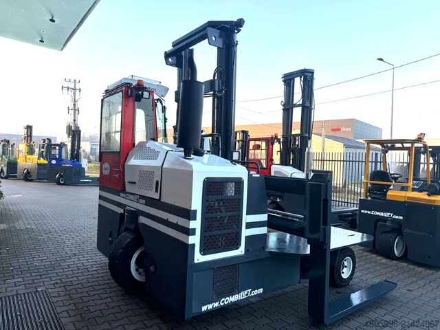 четырёхсторонний автопогрузчик Combilift C6000/Wide positioner/ Only 3157 hours !