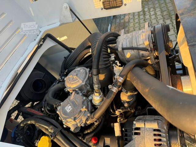 четырёхсторонний автопогрузчик Combilift C6000/Wide positioner/ Only 3157 hours !