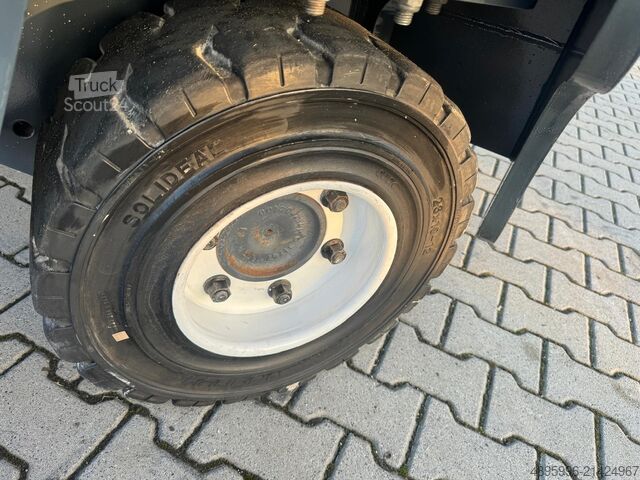 четырёхсторонний автопогрузчик Combilift C6000/Wide positioner/ Only 3157 hours !