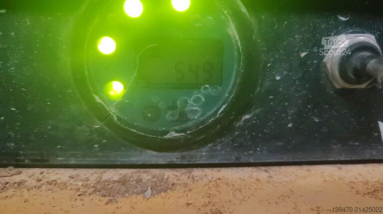 Mesa elevatória de tesoura Haulotte Compact 8N