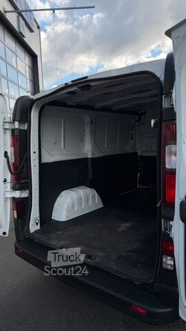 Panelinis furgonas RENAULT Trafic 1.6 dCi L1 H1 1. Hand