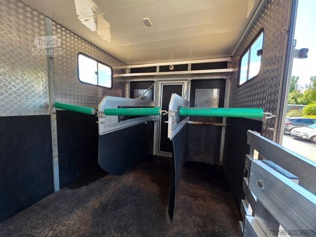 Μεταφορέας ζώων MERCEDES-BENZ Atego 818L