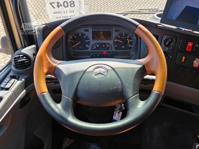 Transporteur de bétail MERCEDES-BENZ Atego 818L