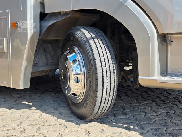 Transporteur de bétail MERCEDES-BENZ Atego 818L