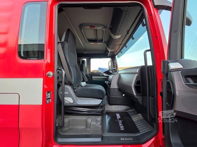 Żuraw samochodowy MAN TGX 26.360 6x2-2 BL / Intarder / HIAB 166K PRO